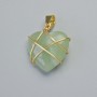 Pendentif «Cœur» en jade dans un maillage doré, diamètre 20×20 mm, longueur ±30 mm