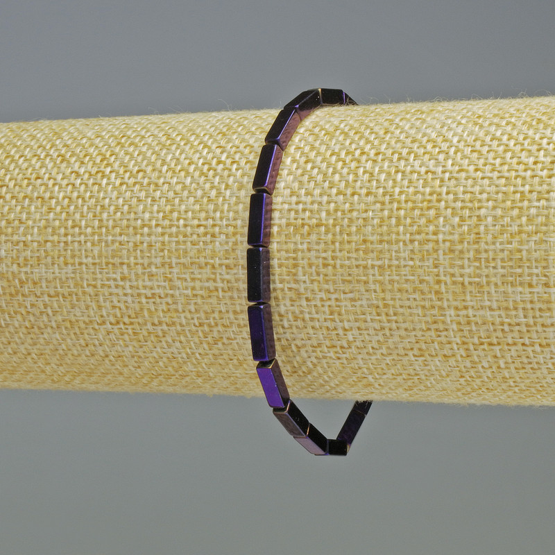 Bracelet en hématite rectangulaire de couleur violette, dimensions 9 × 3 × 3 mm, longueur 18 cm ±, élastique