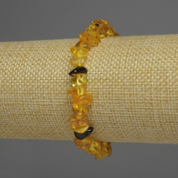 Bracelet en ambre éclats, diamètre 8×4 mm ±, longueur 18 cm ± élastique