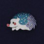 Broche hérisson émaillé, strass, couleur métal doré, 39×29 mm
