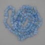 Perles en éclats d'aigue-marine, diamètre 7–12 × 3–5 mm ±, longueur 80 cm ±, sur fil