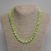 Collier en chrysoprase et olivine, cubes facettés de 8 mm, perles de rocaille de 3 mm, longueur 45 cm ± avec fermoir