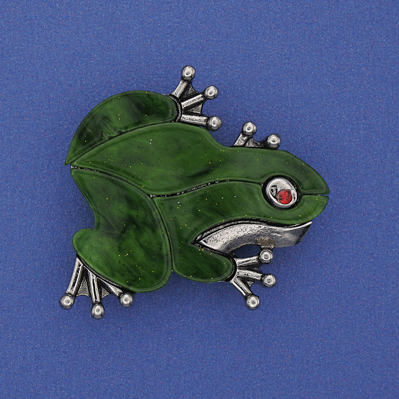 Broche-pendentif Grenouille nacrée couleur verte, strass, métal argenté, 35×34 mm+