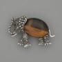 Broche-pendentif Éléphant œil de tigre 45 × 27 mm ± métal argenté