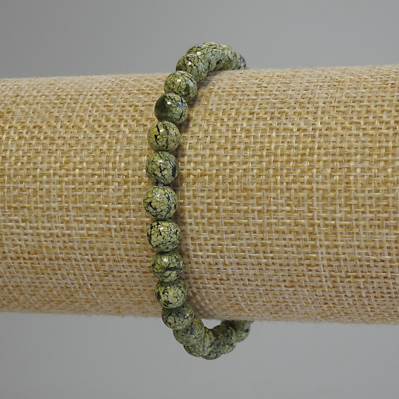 Bracelet en serpentine, billes lisses de 6 mm, longueur 18 cm ± (élastique)