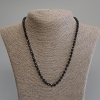 Collier noir en tourmaline facettée, cubes de 5×5 mm, longueur environ 50 cm, avec fermoir