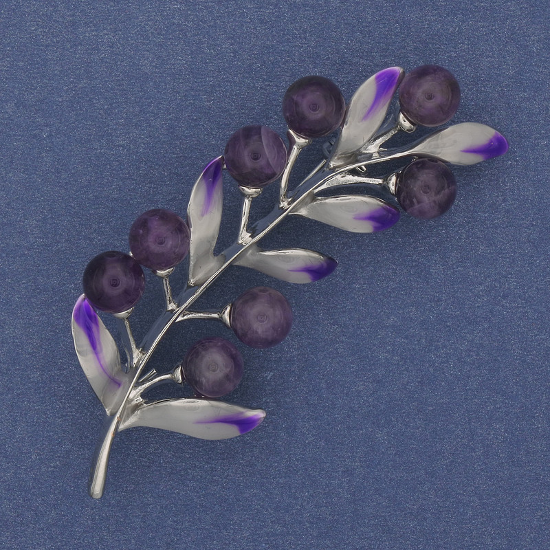Broche Brindille avec Améthyste et Strass blancs, métal argenté, 60 × 25 mm +