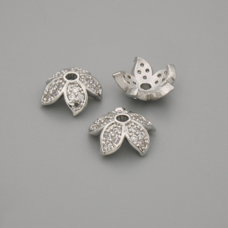 Prix par pièce. Capuchon pour perle, couleur argentée, diamètre 9x1 mm ± ouverture, diamètre 2 mm+
