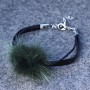 Bracelet en cuir végétal vert avec fourrure naturelle