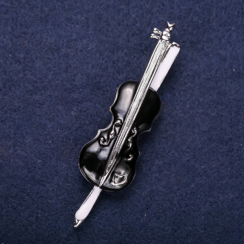 Broche Musique — Violon noir émail, métal argenté, 65 × 17 mm