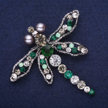 Broche grande en forme de libellule, strass, couleur verte, gris et blanc, 65×69 mm, métal argenté