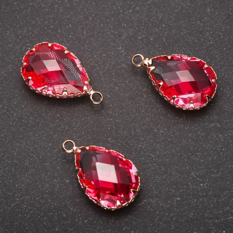 Pendentif «Goutte» couleur rose, monture dorée 13×21 mm