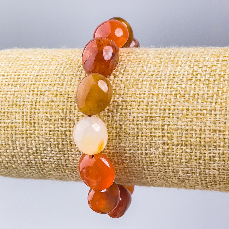 Bracelet en cornaline naturelle, perles facettées, diamètre 14×12 mm ±, longueur 18 cm (élastique)