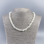 Collier en nacre naturelle teinté blanc laité, grains d'environ 8 mm, longueur 50 cm ±